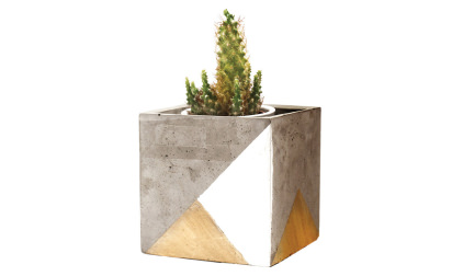 Square concrete pot image